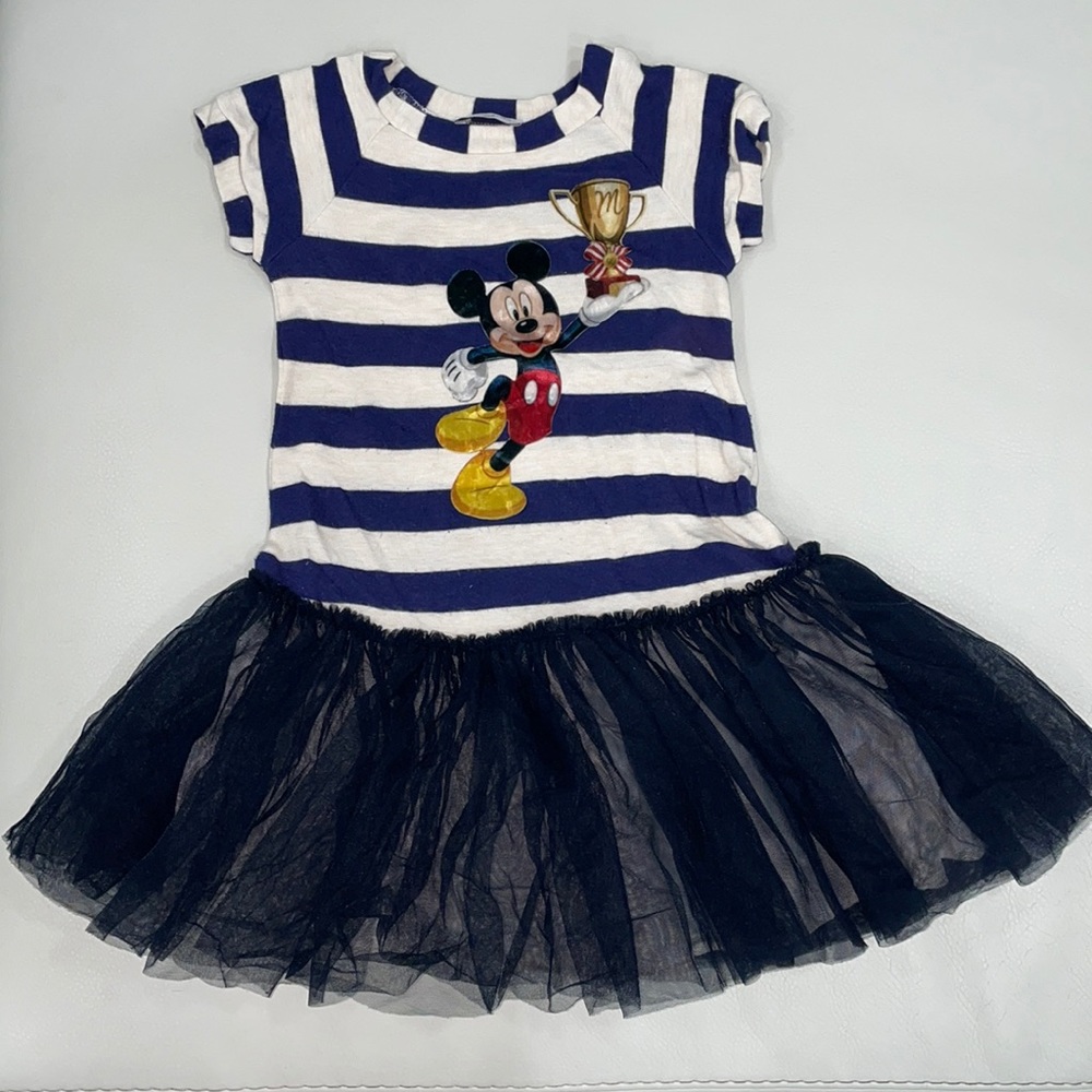 Monnalisa dress size 5